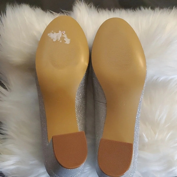 My Soft Womens Shimmery Silver Shoes with Block Heel - Picture 5 of 11